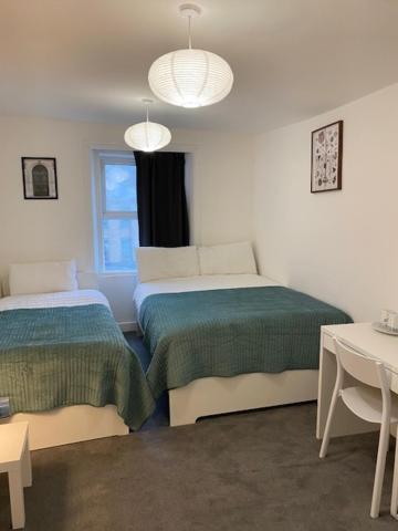 Lord Merit Guest Rooms In King'S Cross St Pancras London Exterior photo